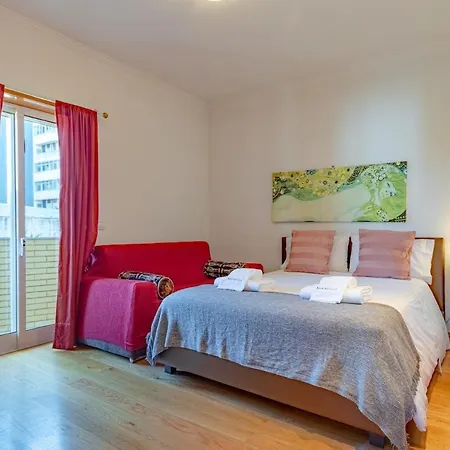 Apartamento Nortesoul Miramar, 3-bedroom, Swimming Pool, Garage Gulpilhares