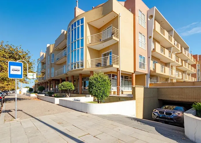 Nortesoul Miramar, 3-bedroom, Swimming Pool, Garage Appartamento