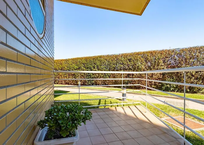 Nortesoul Miramar, 3-bedroom, Swimming Pool, Garage * Gulpilhares