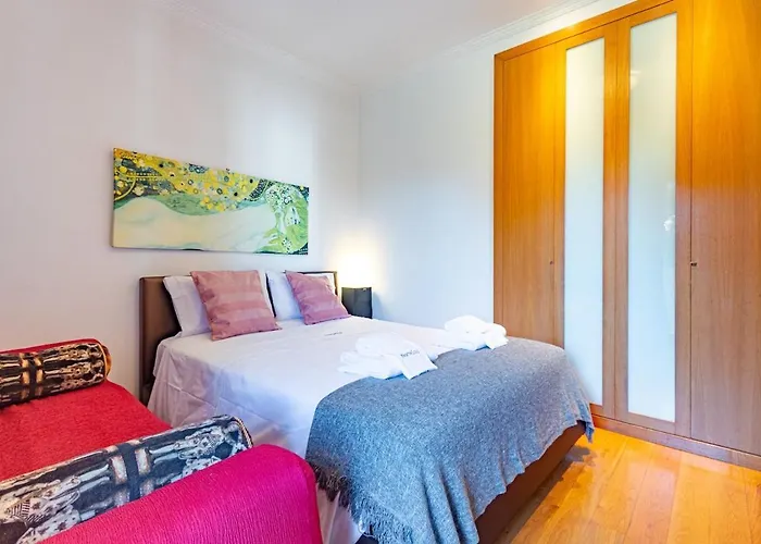 Nortesoul Miramar, 3-bedroom, Swimming Pool, Garage Gulpilhares