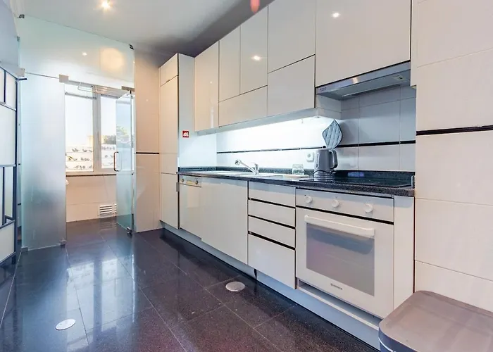 Nortesoul Miramar, 3-bedroom, Swimming Pool, Garage Appartamento Gulpilhares