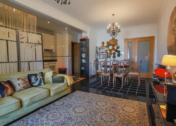 Nortesoul Miramar, 3-bedroom, Swimming Pool, Garage