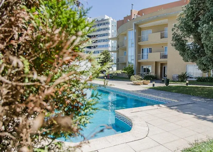 Nortesoul Miramar, 3-bedroom, Swimming Pool, Garage Gulpilhares